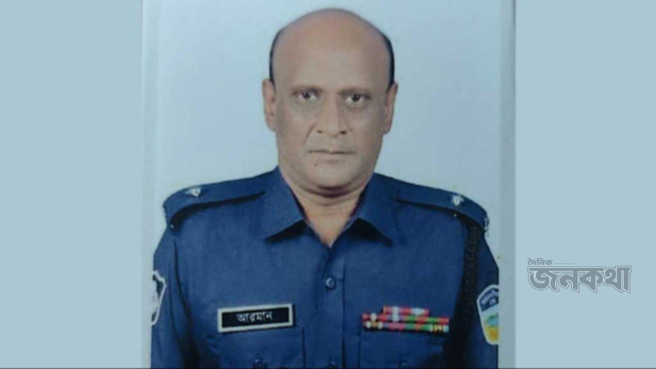 অভিযানে পুলিশ পাঠিয়ে ওসির বাসভবনে মাদক সম্রাটের গভীর রাতের বৈঠক!