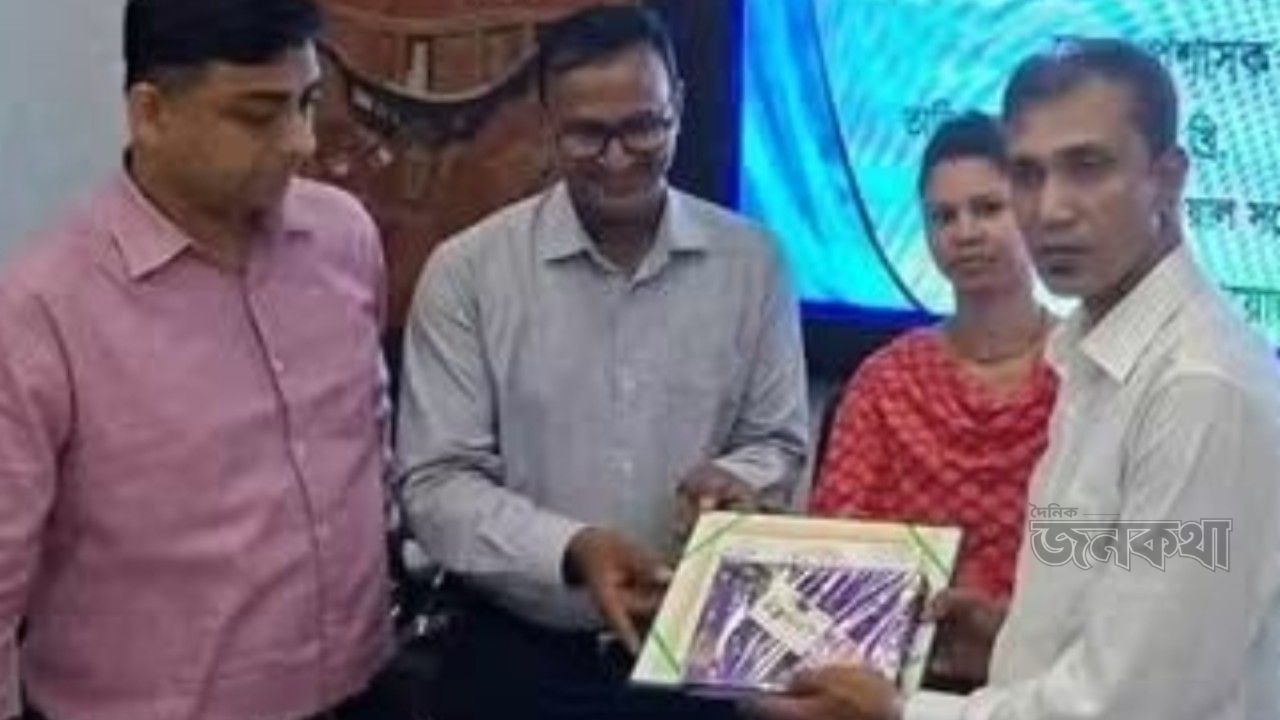 গৌরবের শিখরে তুমুলিয়া: ন্যায়বিচারের আলোয় উদ্ভাসিত এক সফলতার গল্প